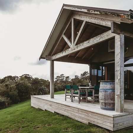 Serenity Lodge Getaway Egmont Village Bagian luar foto