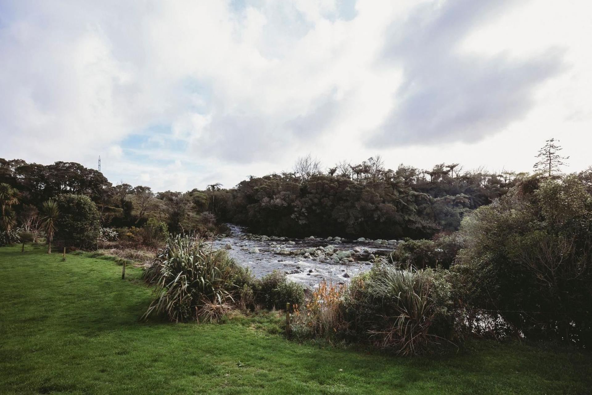 Serenity Lodge Getaway Egmont Village Bagian luar foto